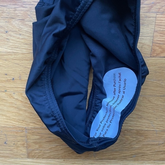 NWT Speedo Swimsuit black one piece power flex 12/38 - Picture 5 of 6
